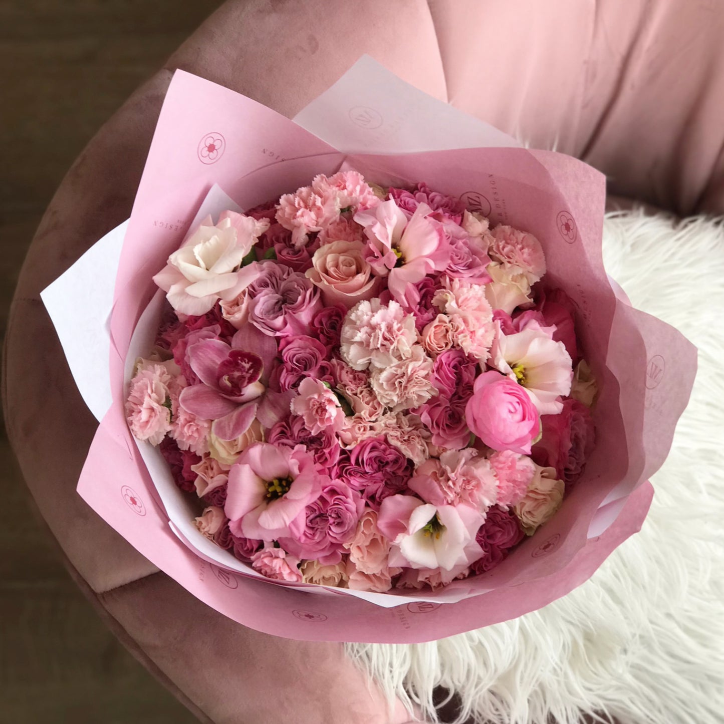 Deborah Bouquet